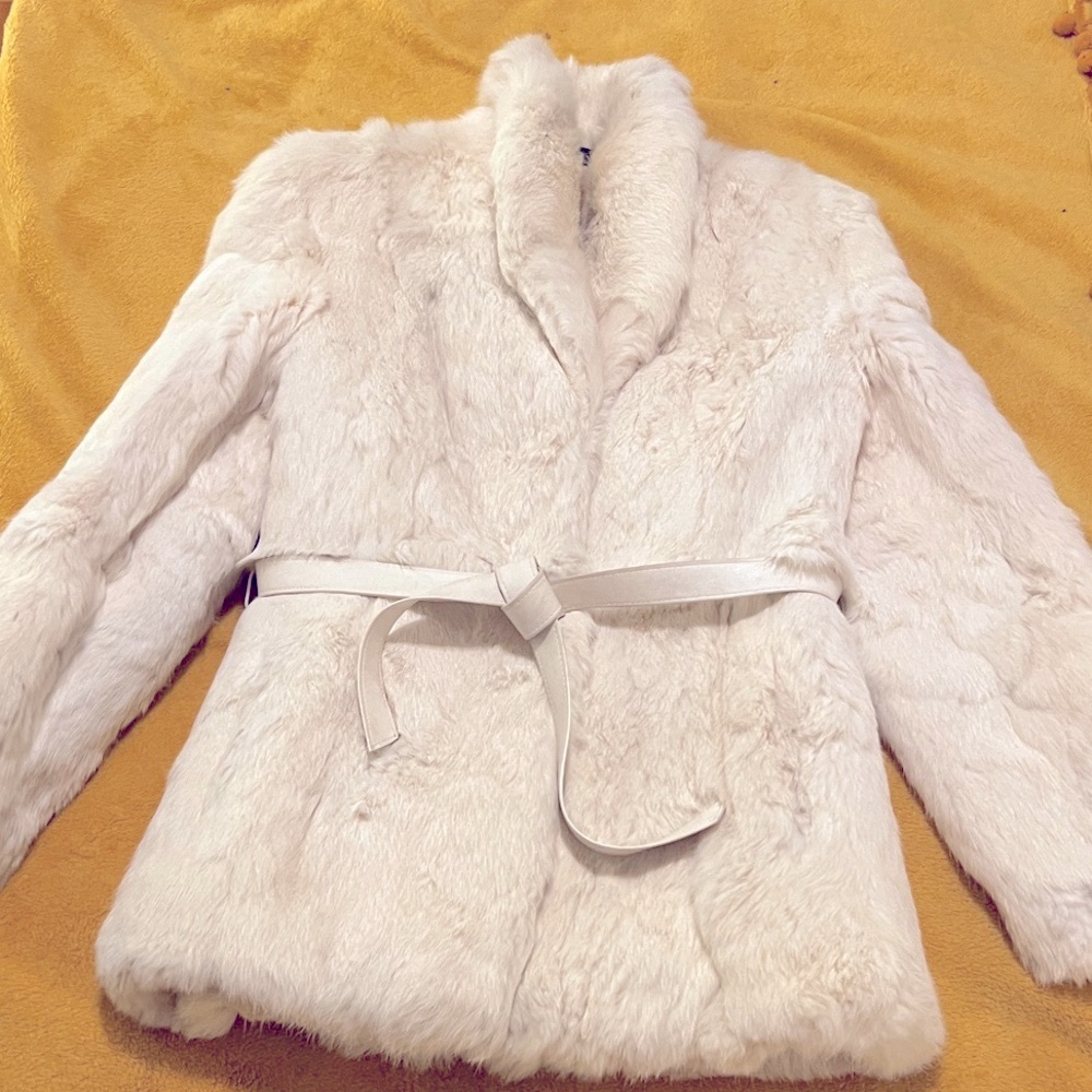 Luxe Women's Rabbit Fur Coat